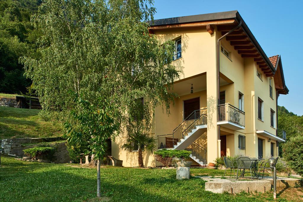 Comova Maslianico Exteriér fotografie